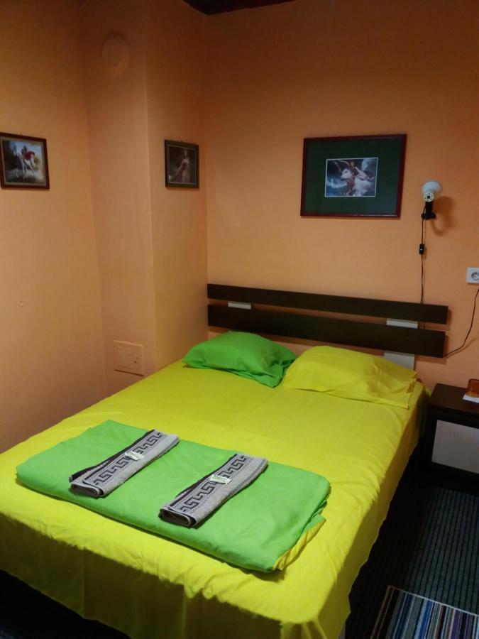 Стаи За Гости Ореха Троян Private Rooms Oreha מראה חיצוני תמונה
